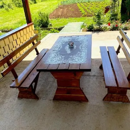 Smjestaj Dada Holiday home *